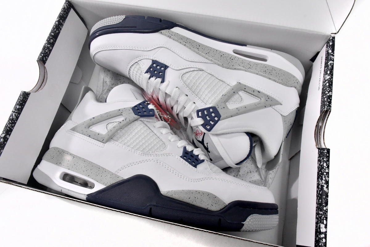 AJ 4 Retro "Midnight Navy"