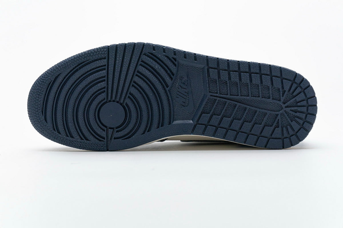 AJ 1 Retro High 'Obsidian University Blue'