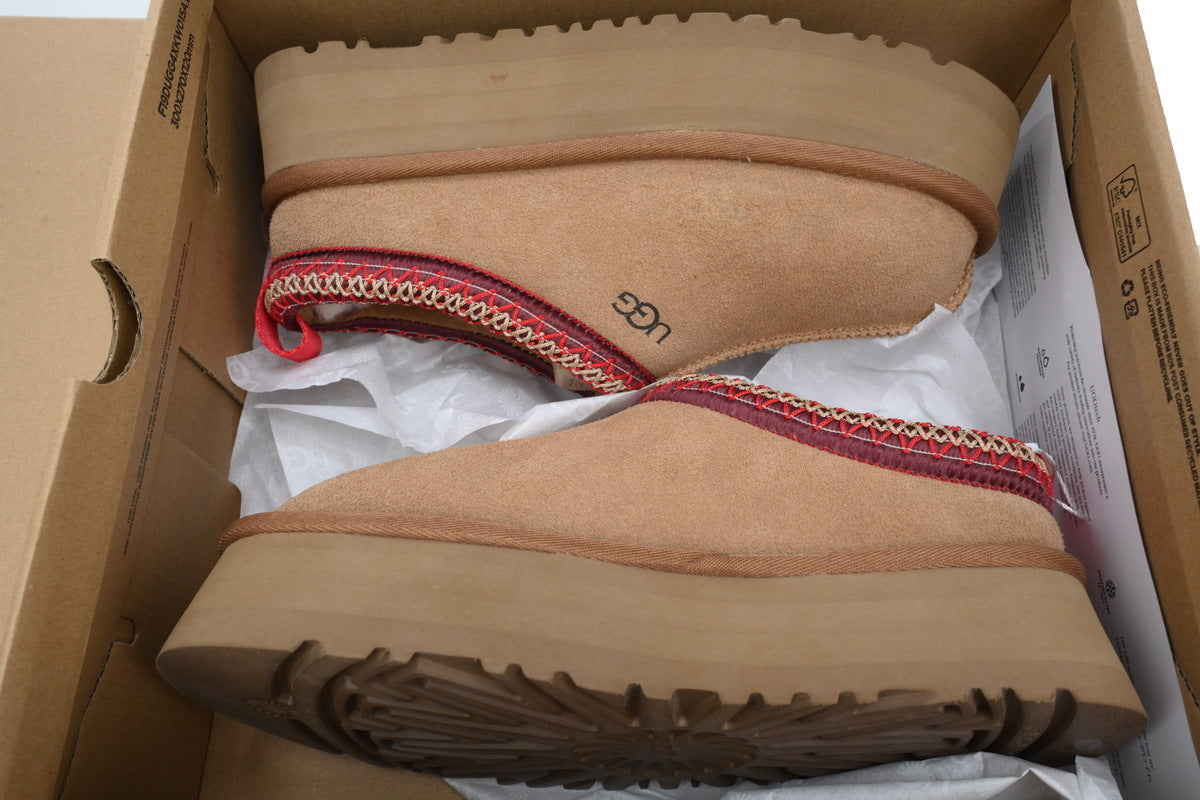 UGG Tazz Brown