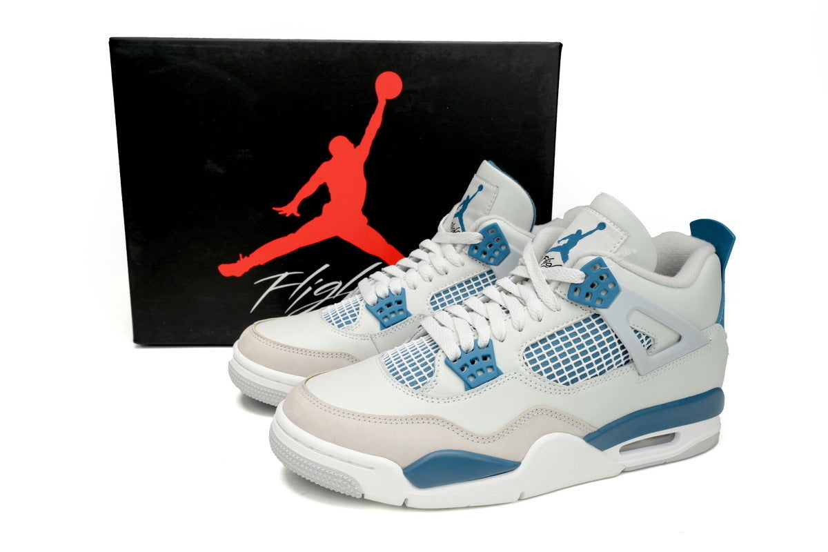 AJ 4 Retro ‘Military Blue‘